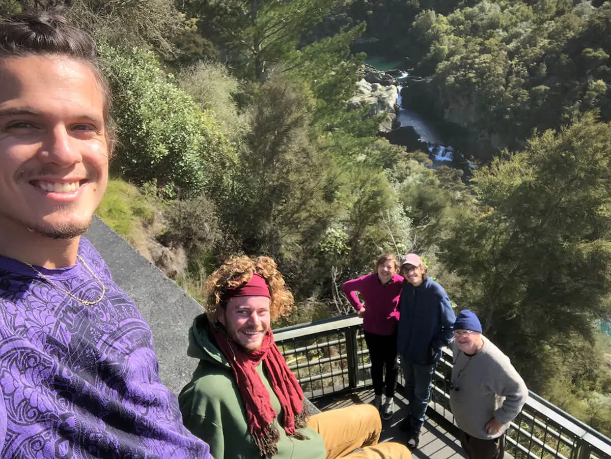 How to travel for free with Workaway - Making new friends