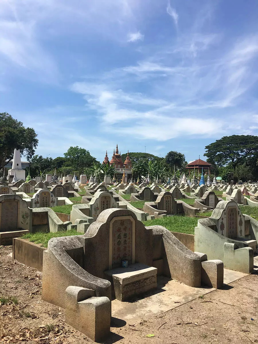 Exploring the war cemetery in Kanchanaburi